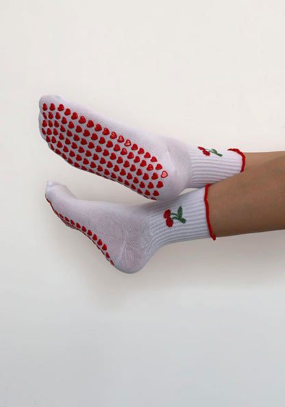 Calcetas “Criss-Cross" Cereza