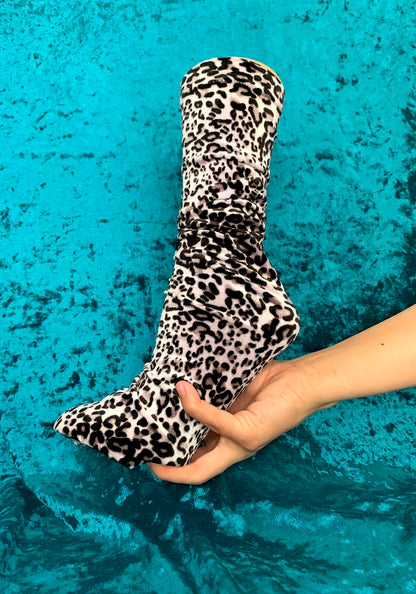 Calcetas “Dorinda" Animal Print Gris